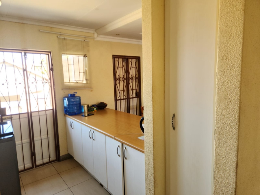 3 Bedroom Property for Sale in Tlhabane West North West